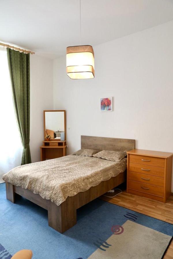Lana Lo Apartments Karlsbad Exteriör bild